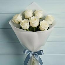 7 Белых роз Эдлесс Лав в Александровке Подольского района Букет 7 Белых роз Эдлесс Лав в Александровке Подольского района