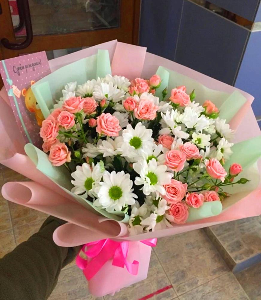 Букет цветов из: Розы и Хризантемы в Александровке Подольского района