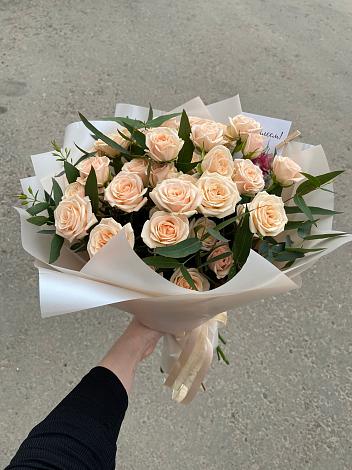 Букет Кремовые розы Латте в Александровке Подольского района