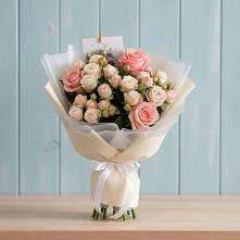 Букет цветов из:  Розы в Александровке Подольского района